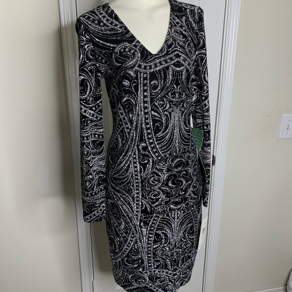 Beautiful glittery sparkly dress - Picture 1 of 2